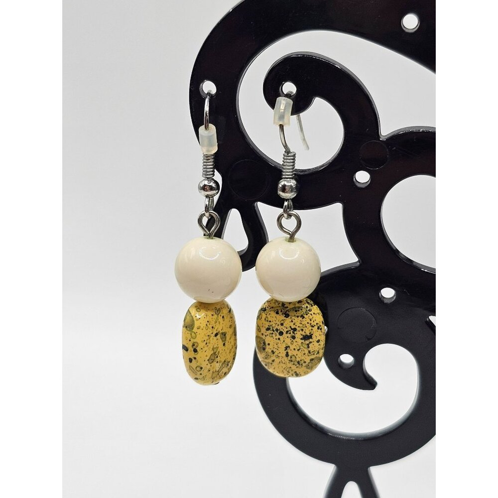 Handcrafted Dangle‎ Earrings With Cream & Yellow Speckled Beads